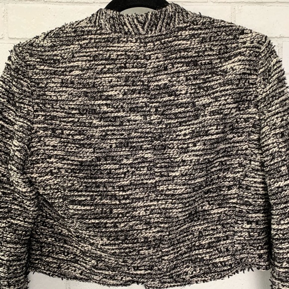 Alice + Olivia Madine Cropped Straight Blazer Crop - Picture 5 of 8